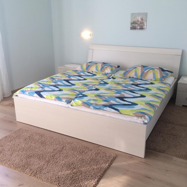 Apartments Rab City View Palit Стая снимка